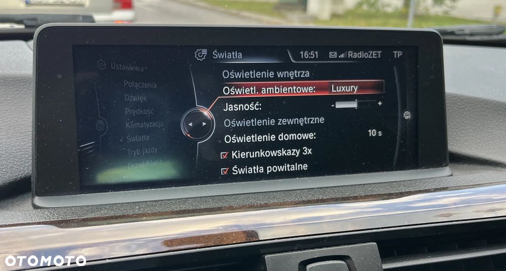 BMW Seria 3 320d xDrive Sport-Aut Luxury Line - 30