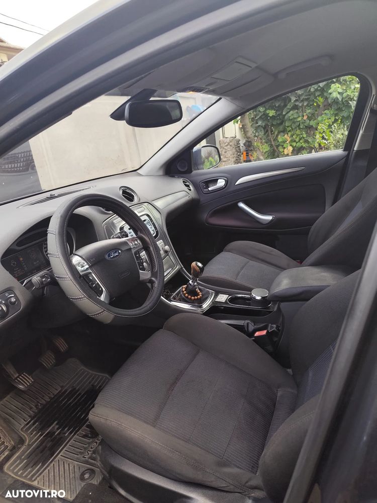 Ford Mondeo 2.0 TDCI Titanium - 15