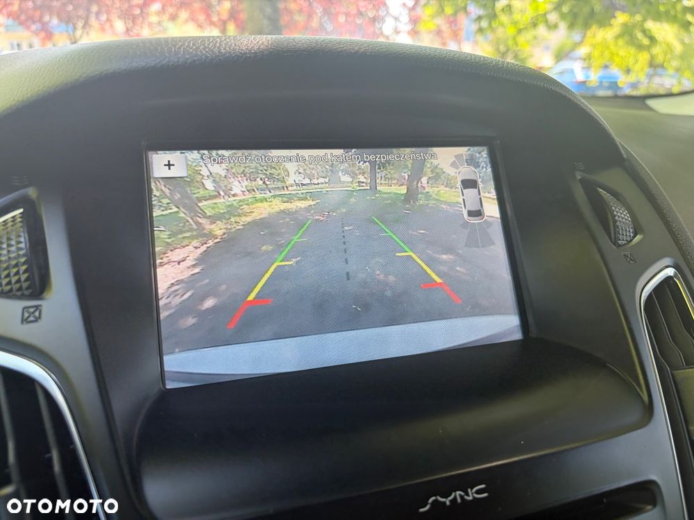 Ford Focus 1.5 EcoBoost STart-Stopp-System TITANIUM - 33