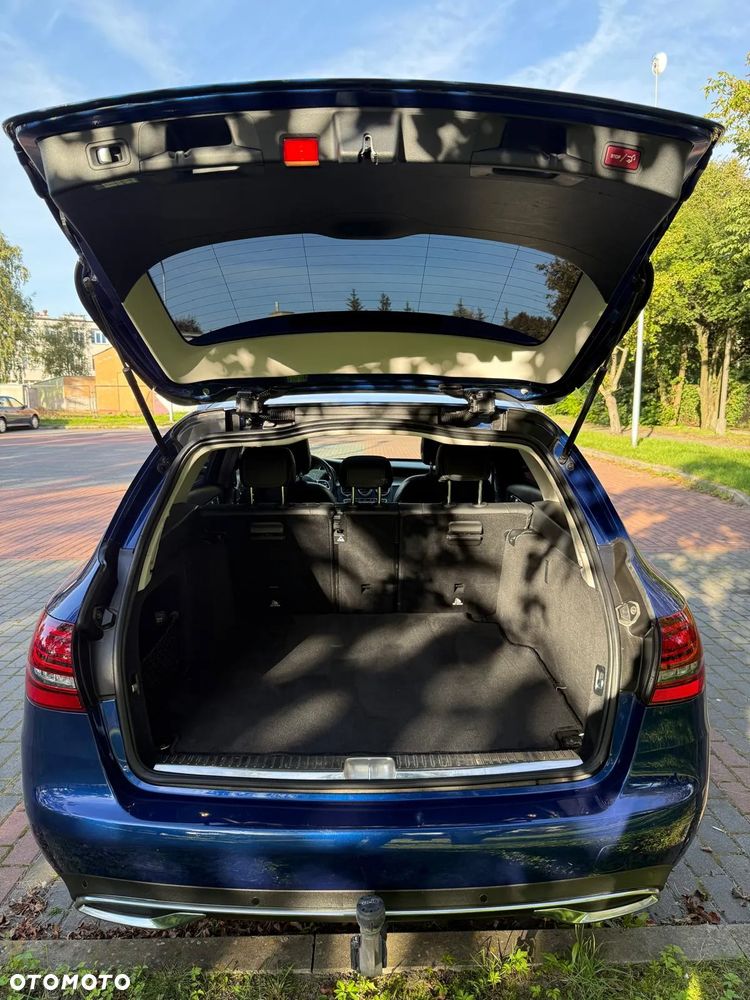Mercedes-Benz Klasa C 300 d 4MATIC 9G-TRONIC - 5
