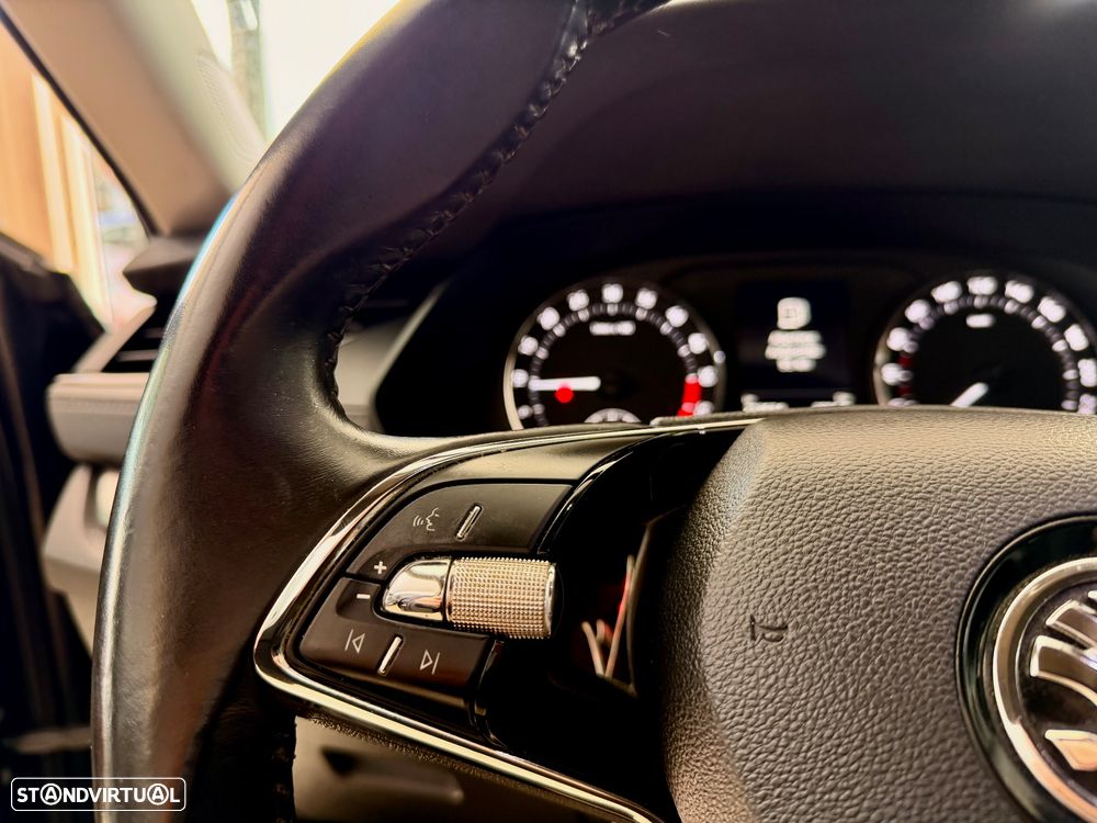 Skoda Octavia Break 2.0 TDI Ambition - 18