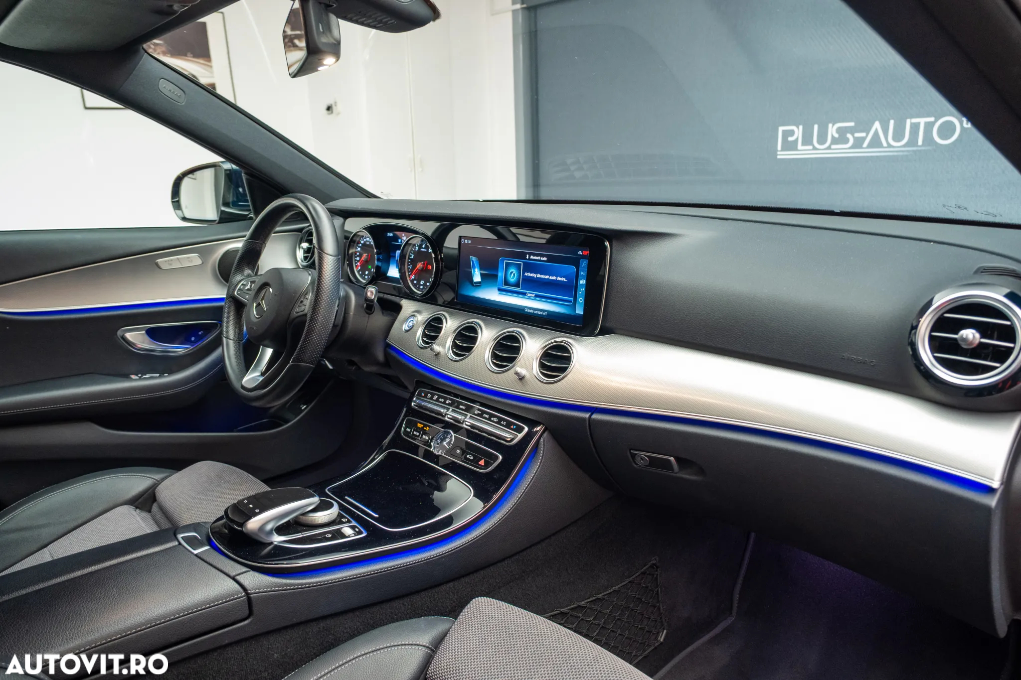 Mercedes-Benz E - 32