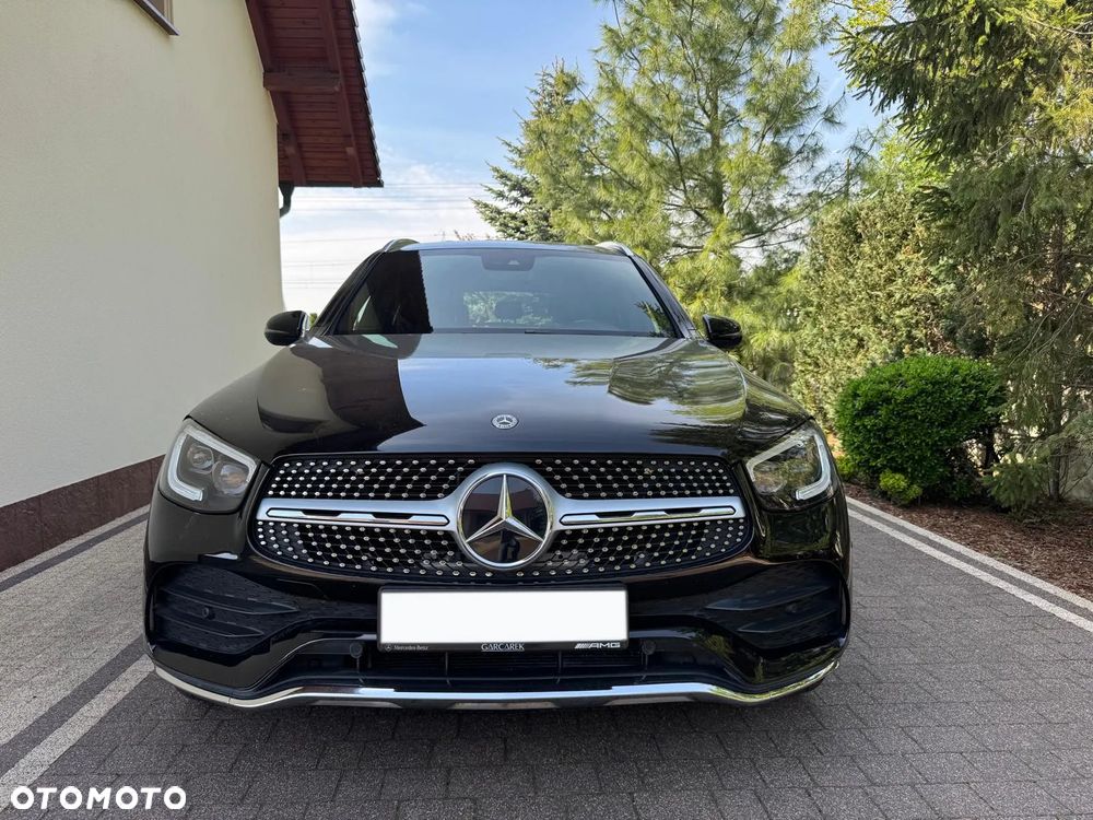 Mercedes-Benz GLC 300 d 4Matic 9G-TRONIC AMG Line - 5