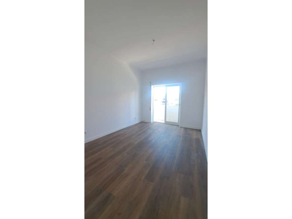 Apartamento T3 Barreiro Remodelado - Grande imagem: 3/16