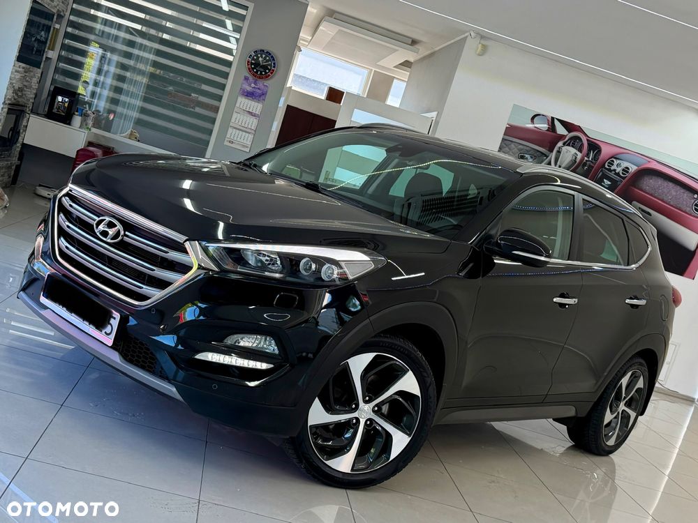 Hyundai Tucson 2.0 CRDI BlueDrive Style 2WD - 39
