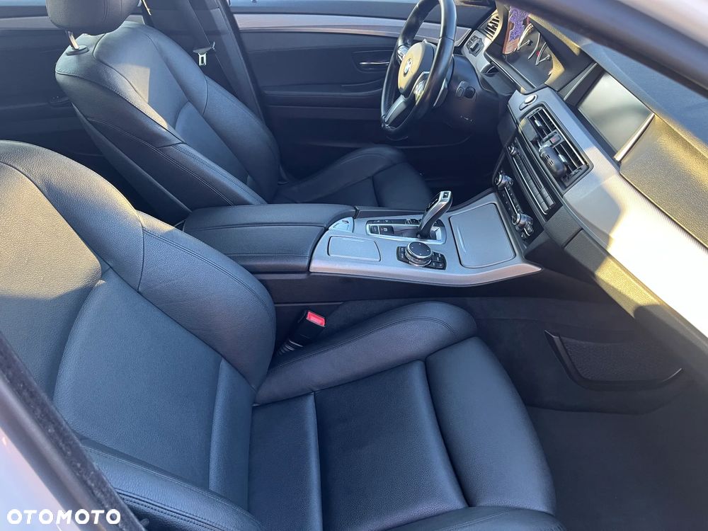 BMW Seria 5 520d xDrive M Sport Edition - 18