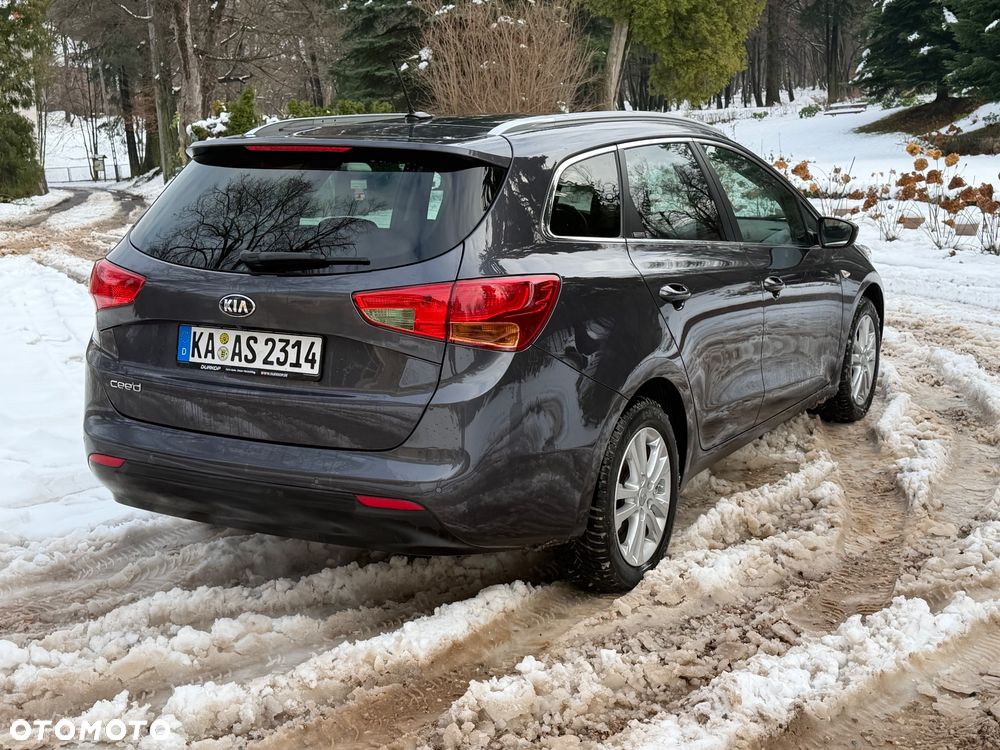 Kia Ceed 1.6 GDI Platinum Edition - 8