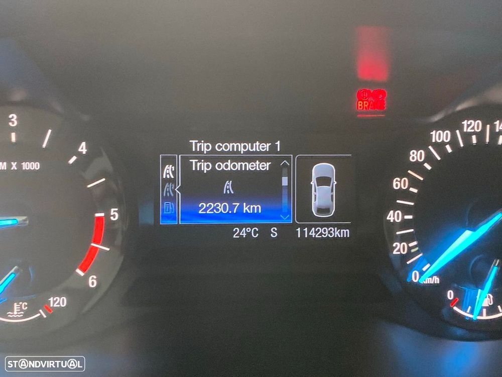 Ford Mondeo - 12