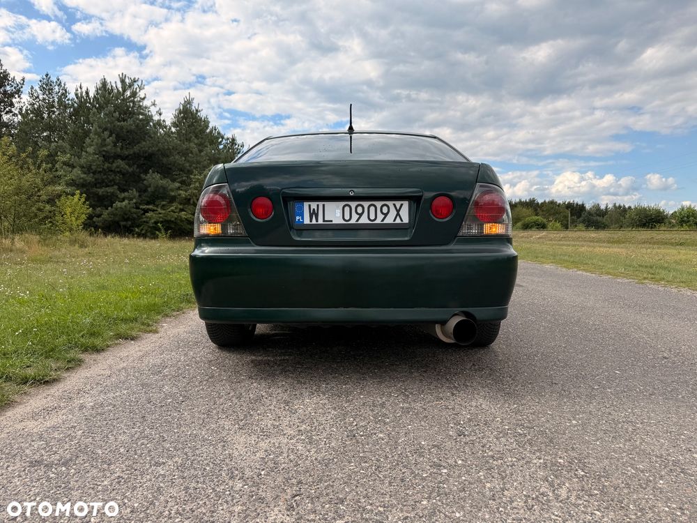 Lexus IS 200 Elegance - 10
