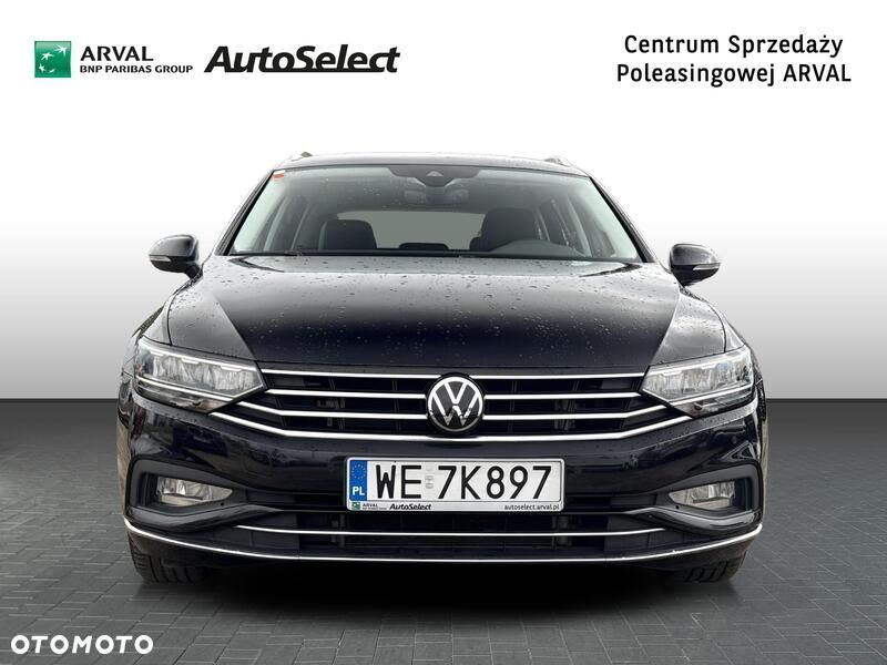 Volkswagen Passat - 9
