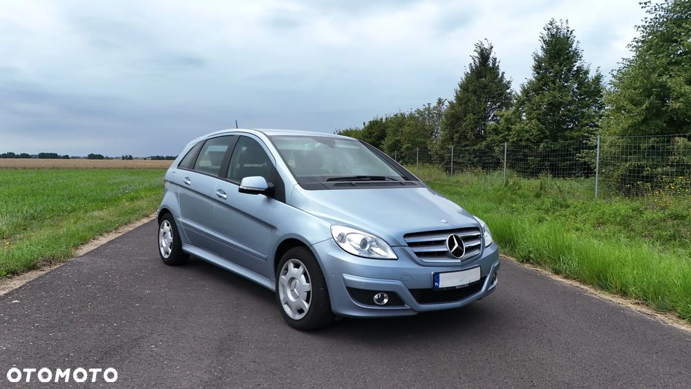 Mercedes-Benz Klasa B - 2