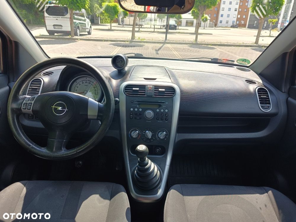 Opel Agila - 5