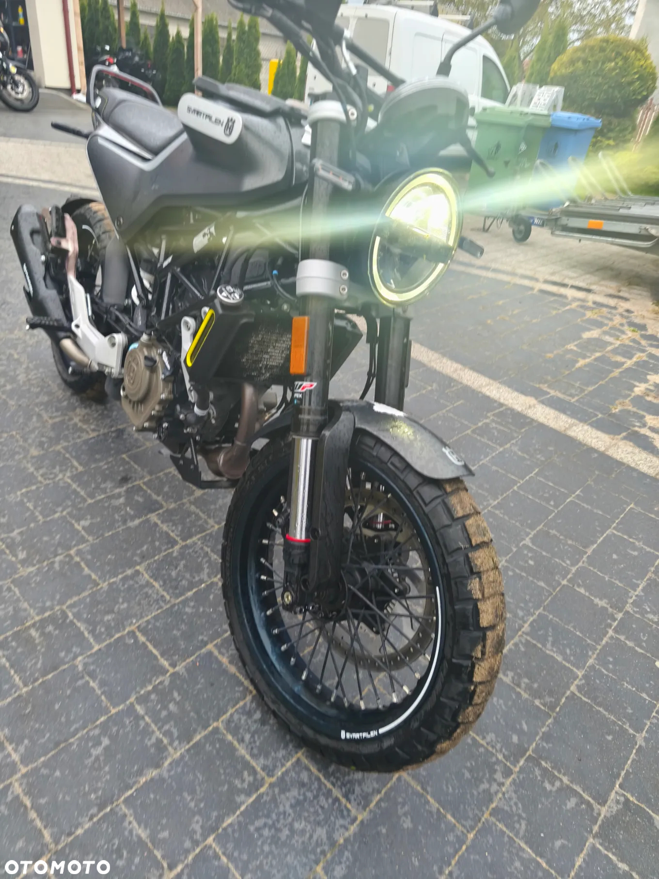 Husqvarna Svartpilen - 6
