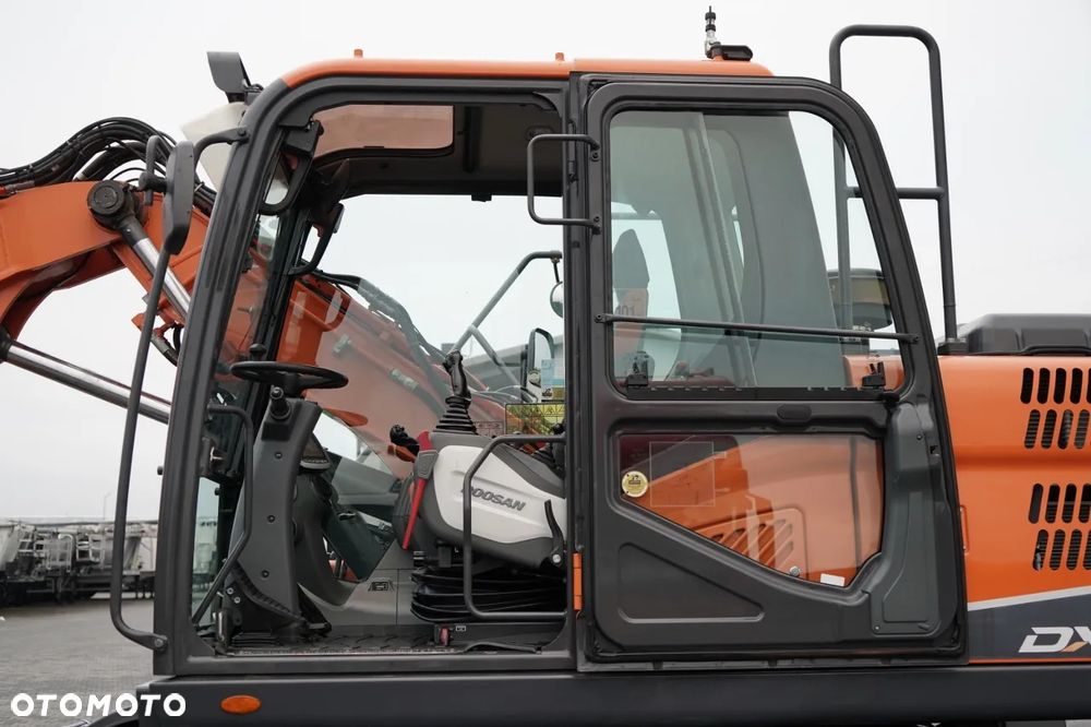 Doosan DX 140W / KOPARKA KOŁOWA / JOYSTICK /  POWERTILT OBROTNICA / 2019 ROK / - 21