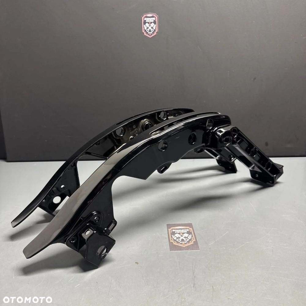 Wspornik Wsporniki błotnika tylnego Harley Touring 14-23 - 3