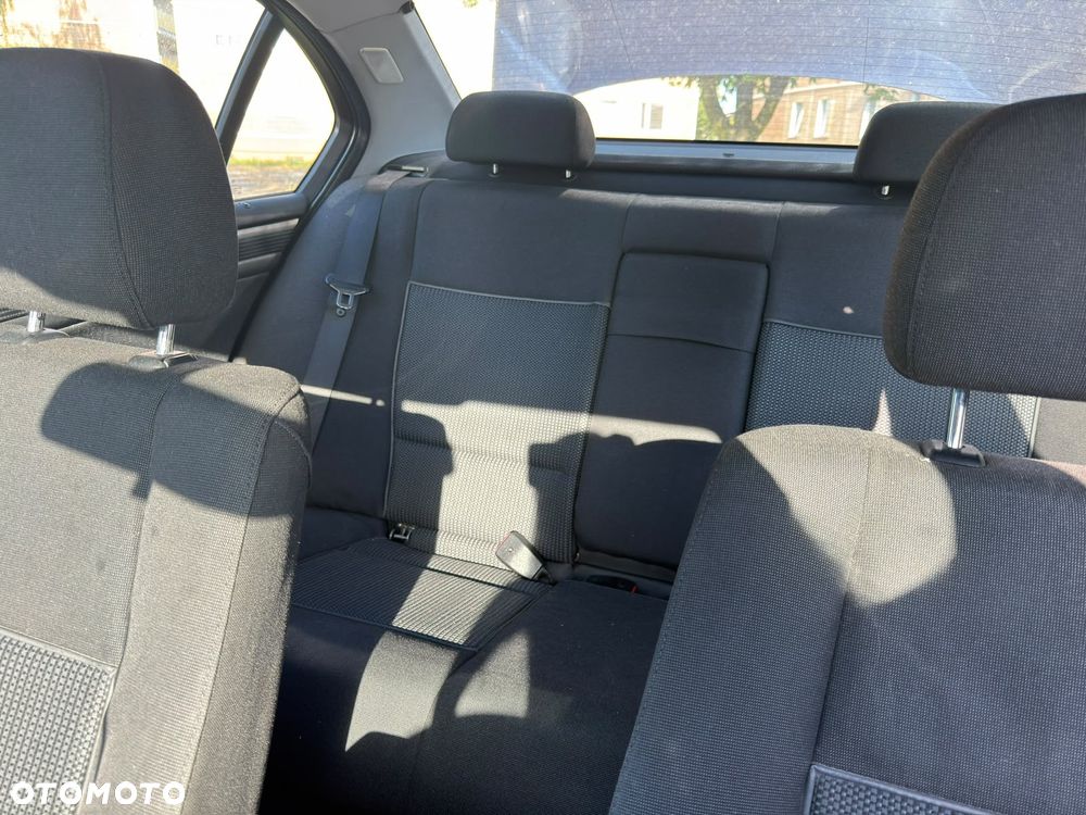 BMW Seria 3 316i - 18