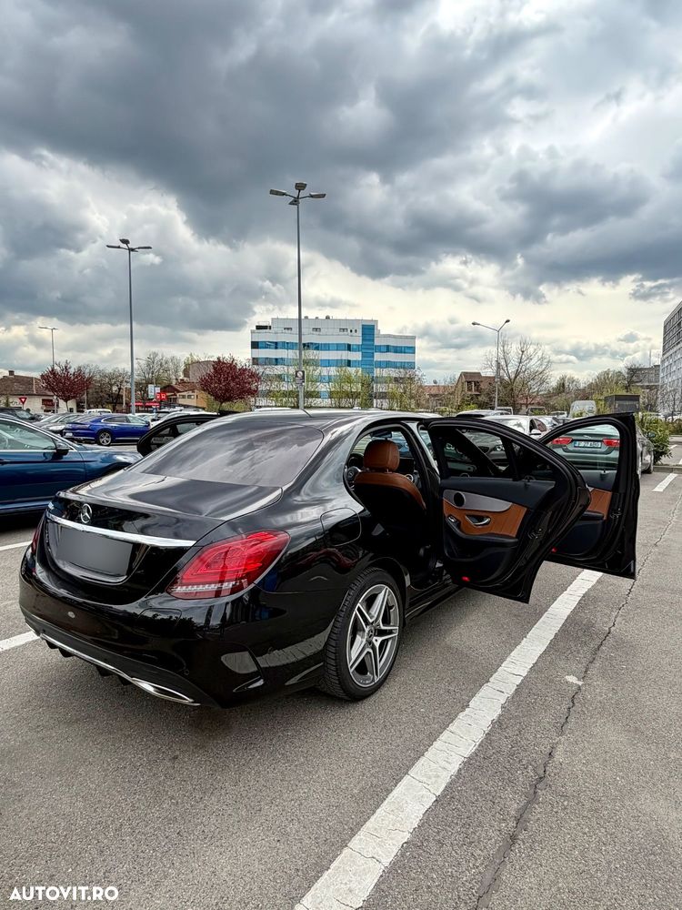Mercedes-Benz C 300 e 9G-TRONIC AMG Line - 37