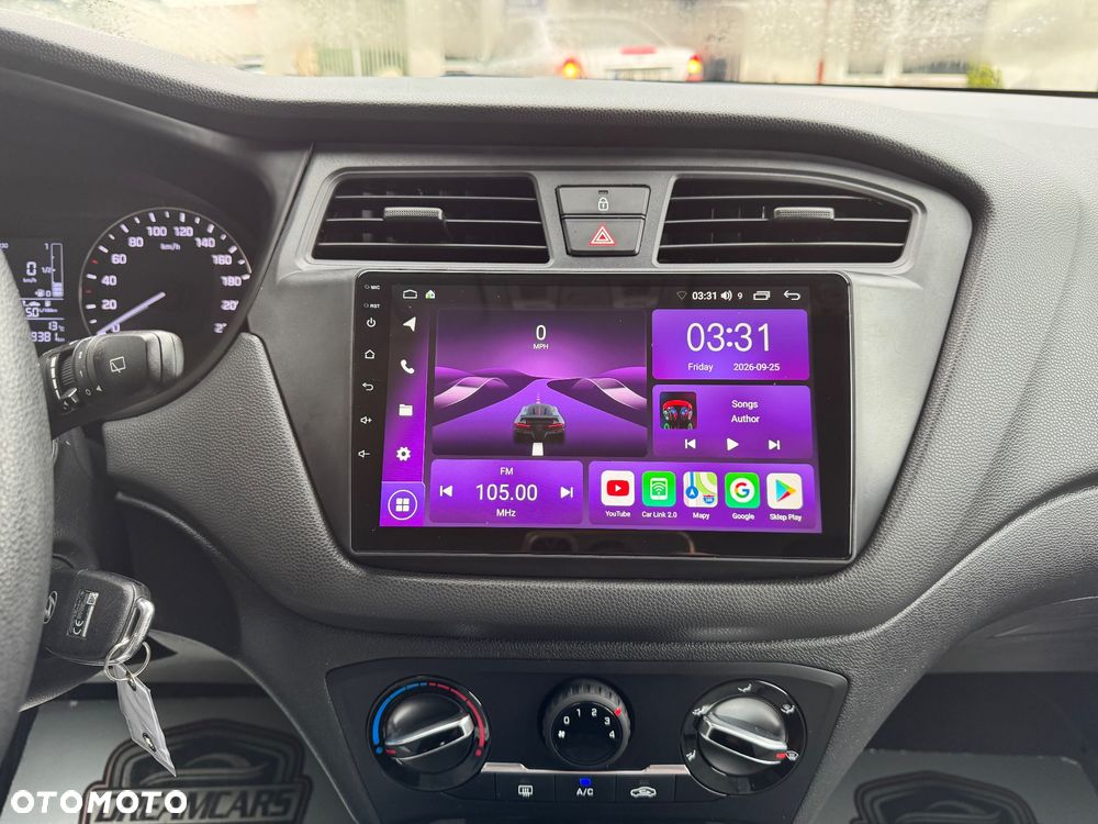 Hyundai i20 - 23