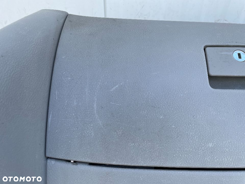SCHOWEK PASAŻERA SZARY VW GOLF IV BORA - 5