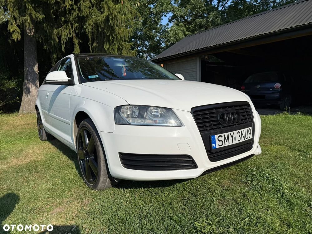Audi A3 3-drzwiowe 1.6 Ambition - 6