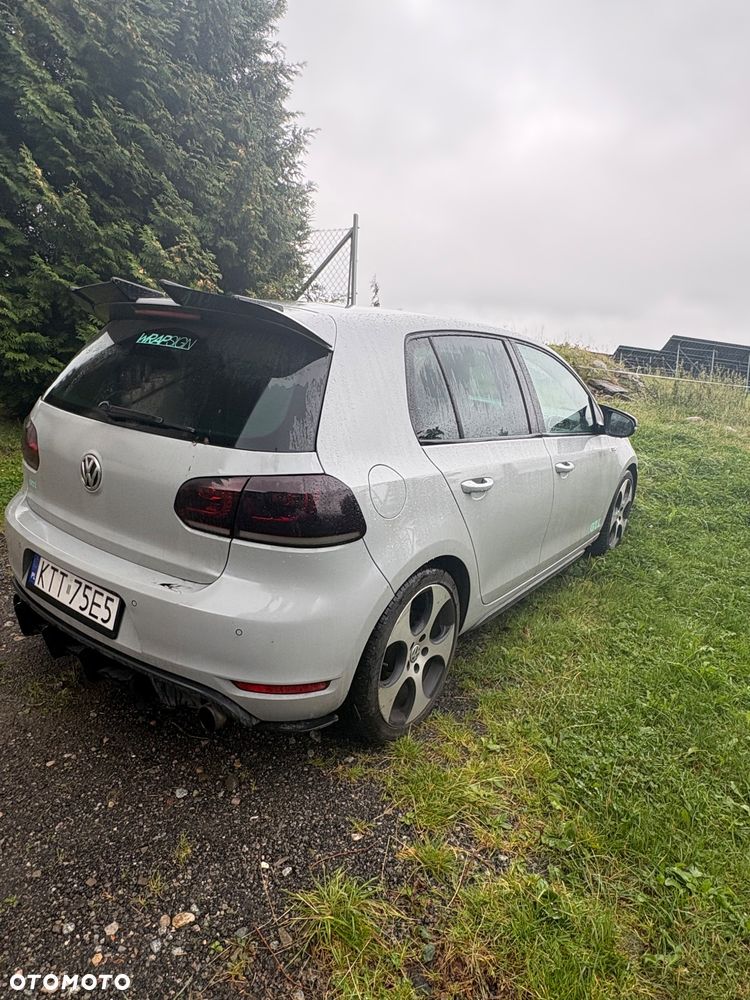 Volkswagen Golf 2.0 TSI GTI Pirelli - 1