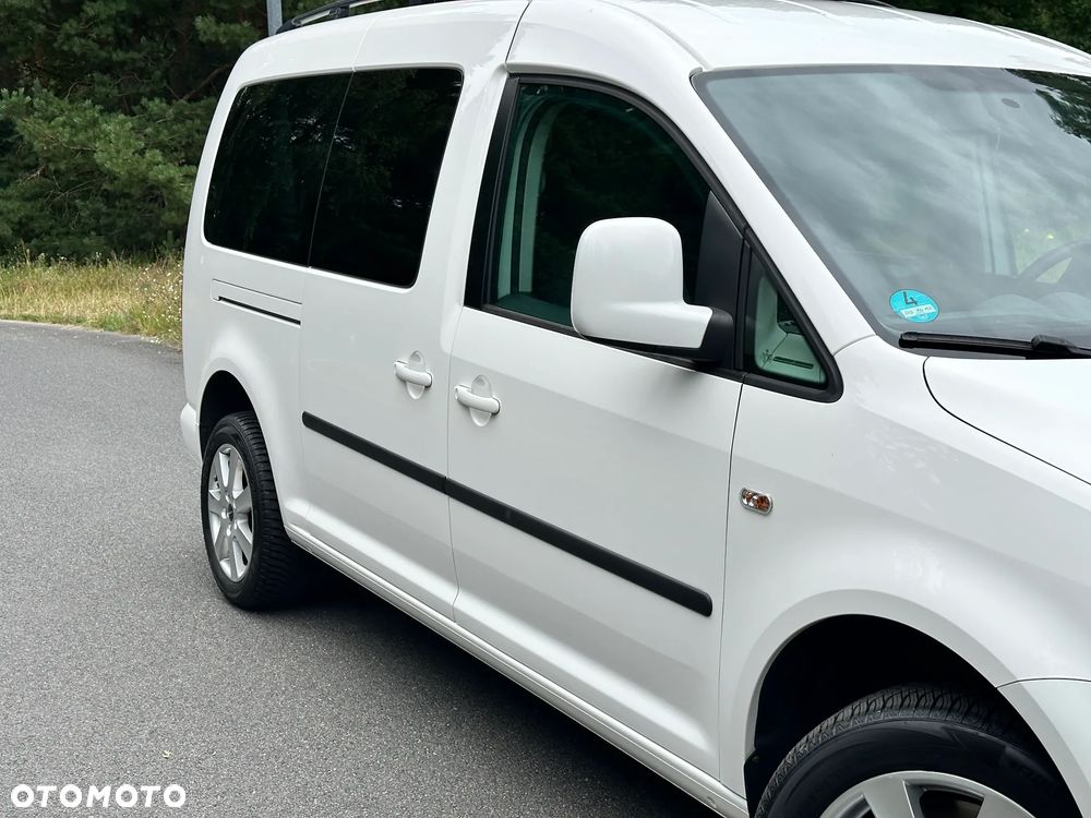 Volkswagen Caddy Maxi Comfortline BMT - 4