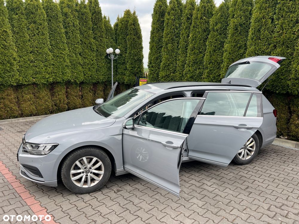 Volkswagen Passat 1.5 TSI EVO Business - 5
