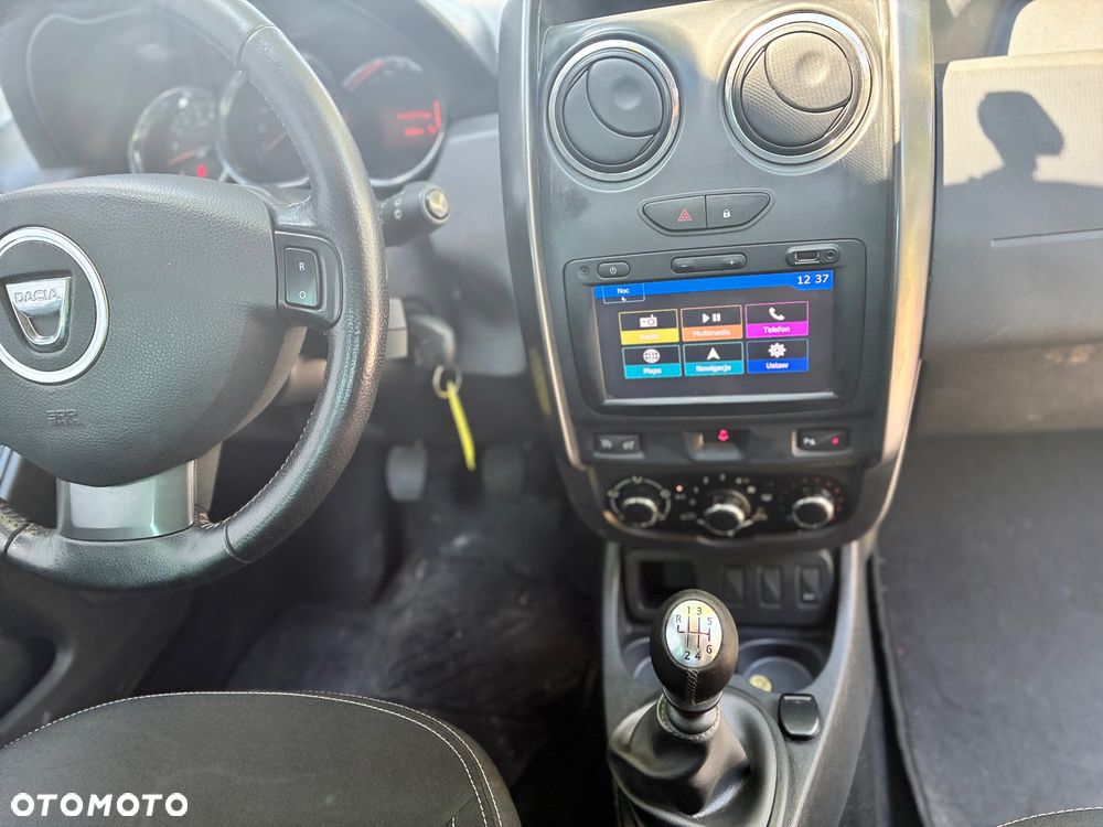 Dacia Duster 1.2 TCe Laureate 4x4 S&S EU6 - 25