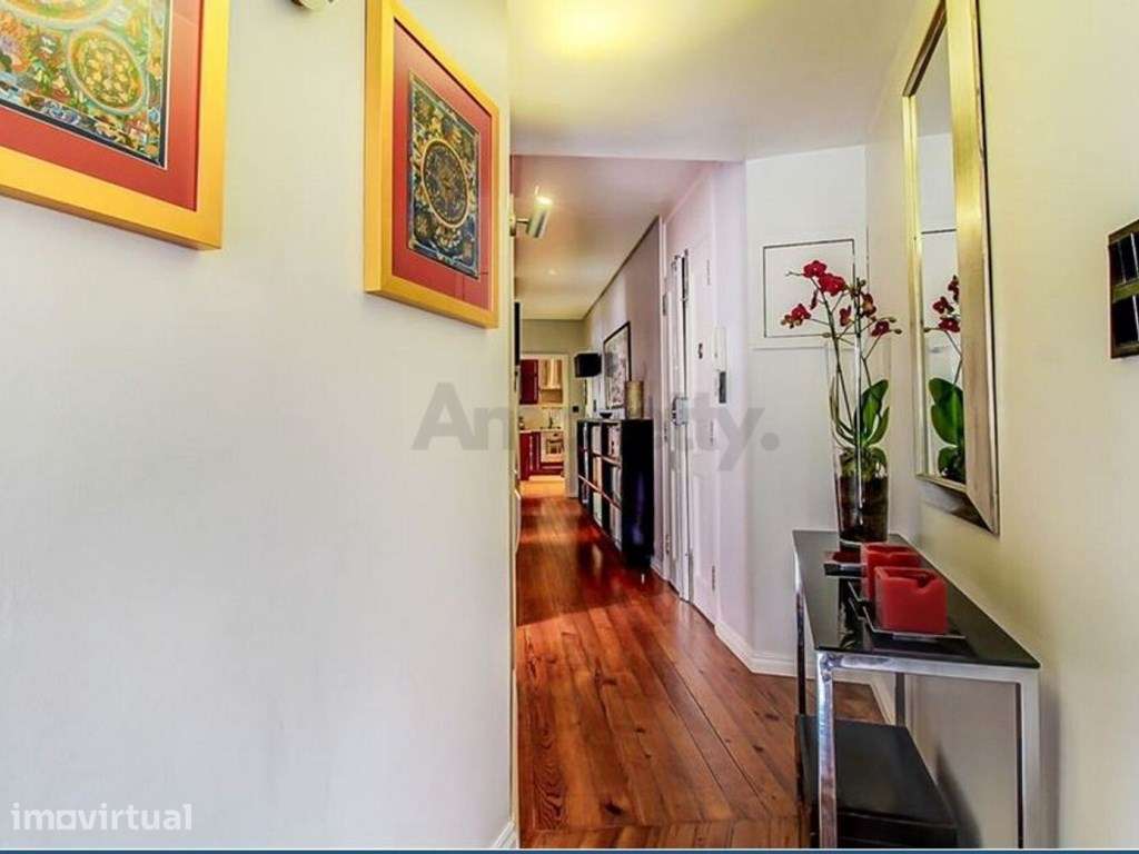 T3 com Varanda em Pleno Coração de Arroios - Grande imagem: 2/15