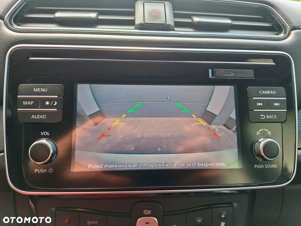 Nissan Leaf 40 kWh Acenta - 33