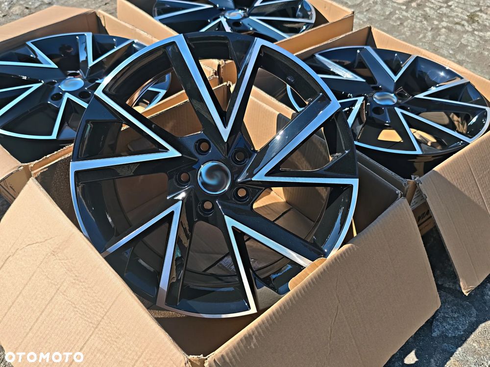 Felgi 5X114,3 7,5J 18 ET45 Hyundai I30 I40 KIA Stinger CEED PROCEED Mazda 3 6 CX30 - 10