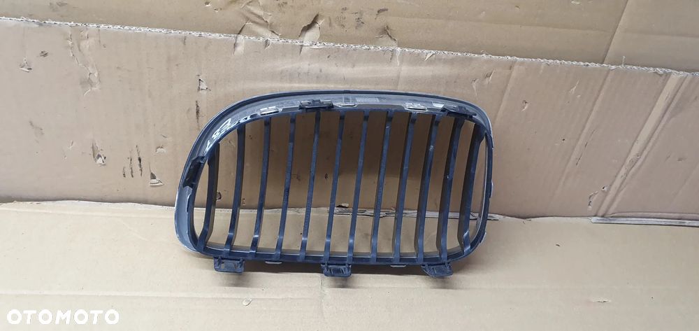 Nerka grill atrapa prawa ORYGINAŁ BMW I E81 E87 - 9