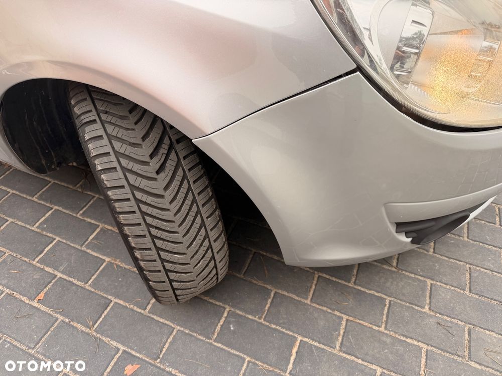 Opel Corsa - 16
