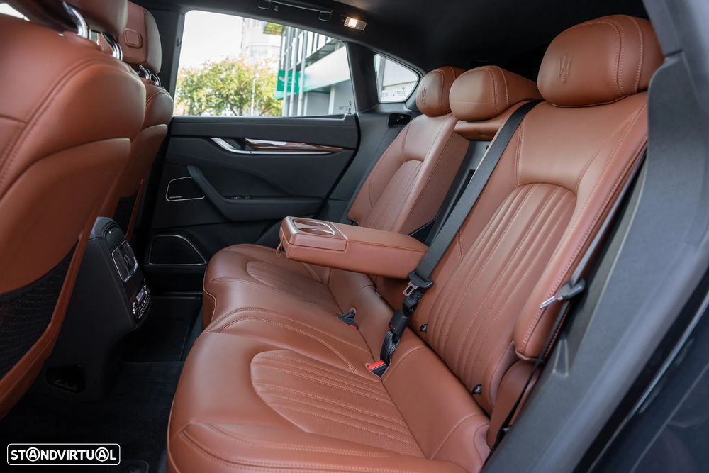 Maserati Levante 3.0 V6 S - 12