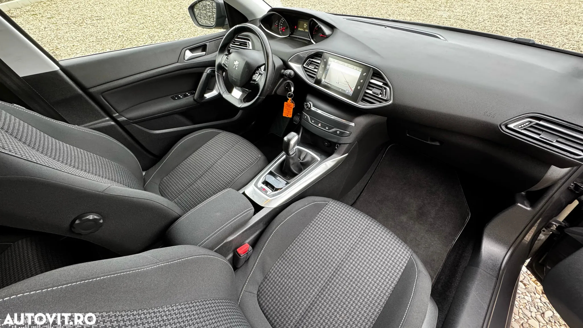 Peugeot 308 PureTech 110 Stop & Start Style - 9