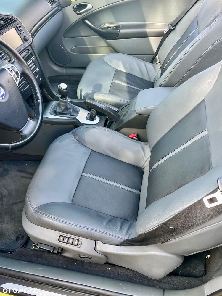 Saab 9-3X ver-2-0t-vector - 11