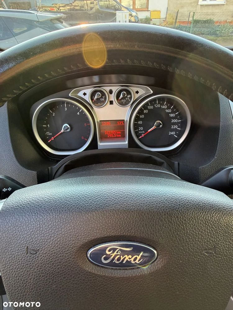 Ford Kuga 2.0 TDCi Individual FWD - 5