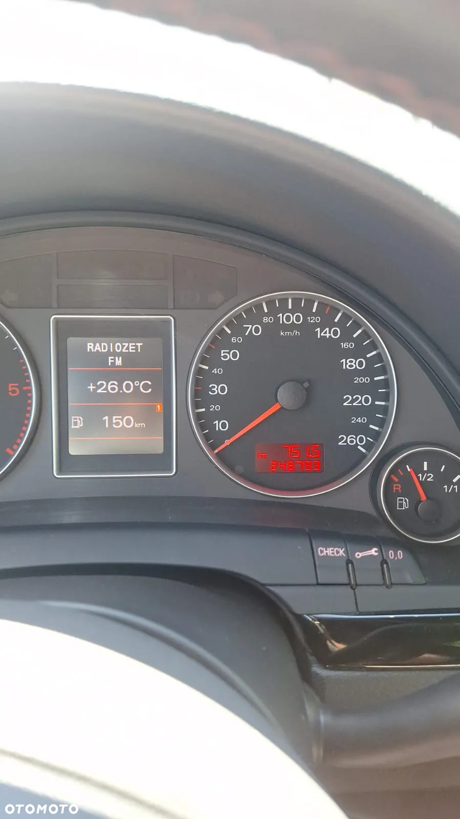 Audi A4 Avant - 16