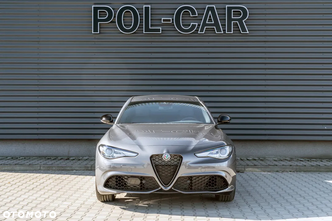 Alfa Romeo Giulia 2.0 Turbo Veloce Q4 - 3