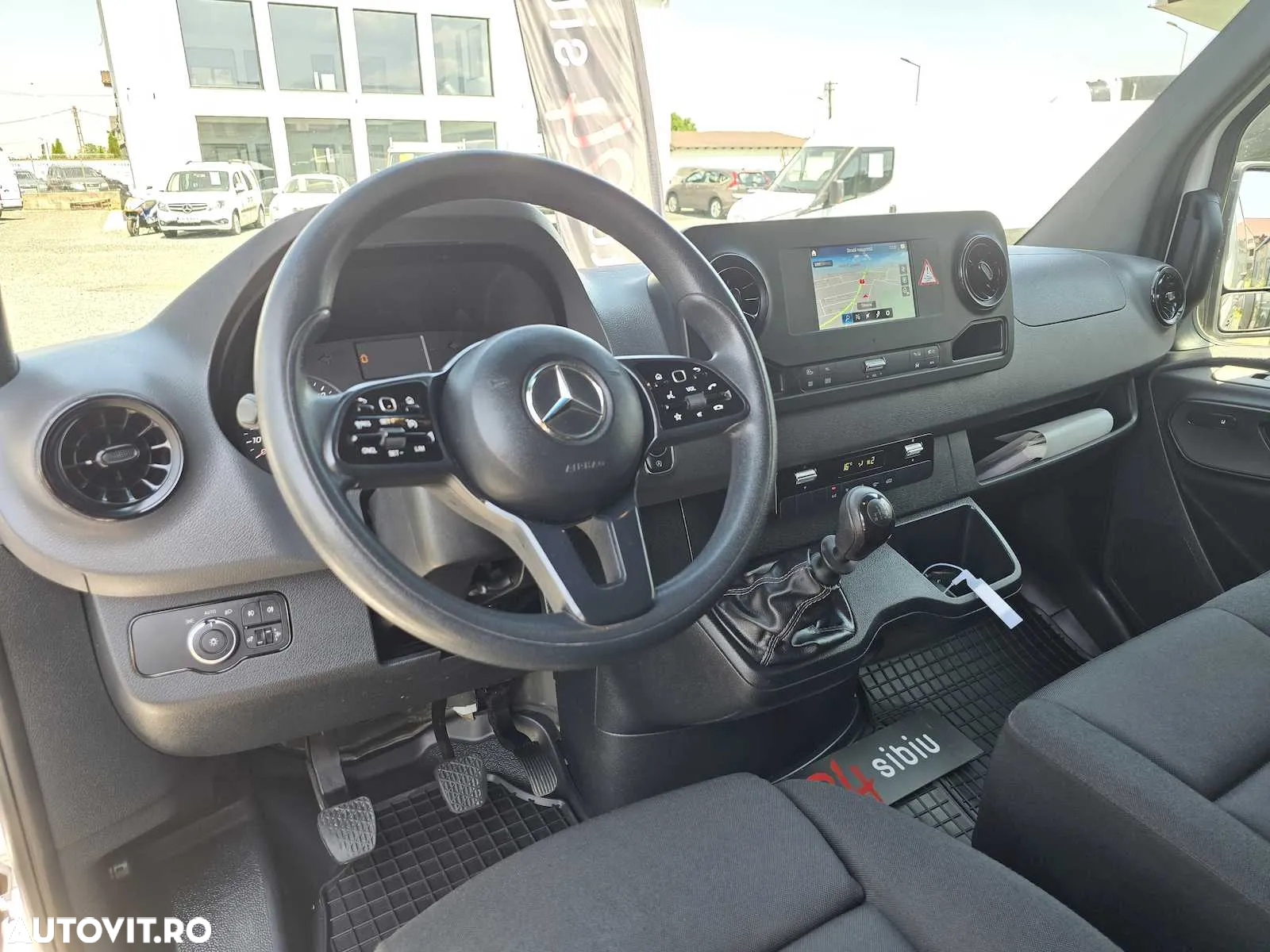 Mercedes-Benz Sprinter 315 Lung 6 paleti. 2022. - 15