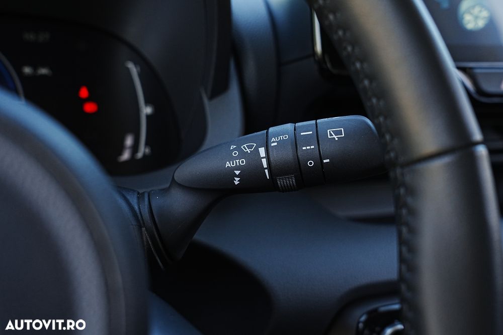 Toyota Yaris - 31