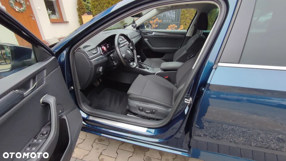 Skoda Superb 1.4 TSI Plug-In Hybrid Style DSG - 23