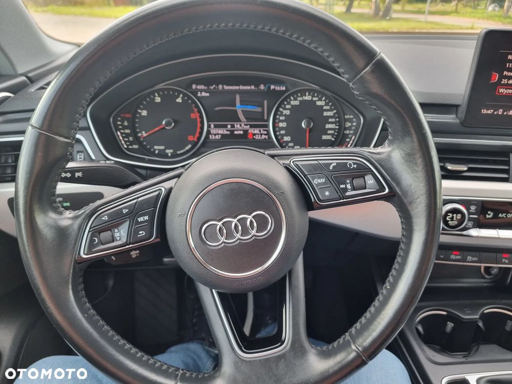 Audi A4 Avant 2.0 TDI - 29