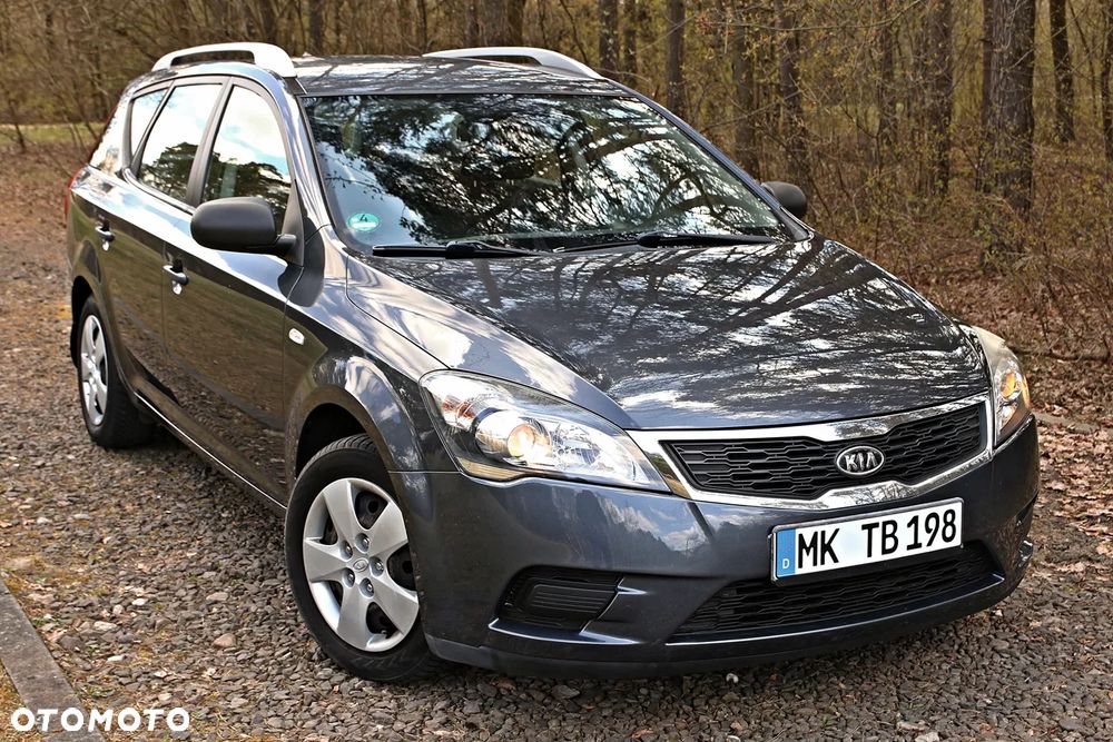 Kia Ceed 1.4 CVVT Attract - 17