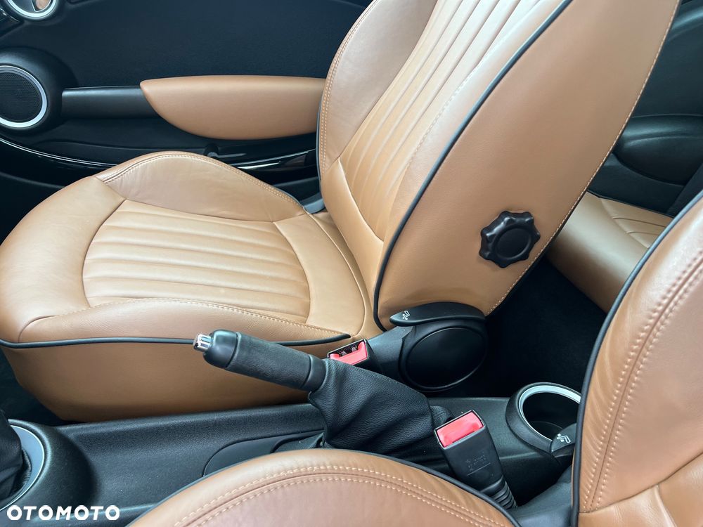 MINI Cooper 50 Mayfair - 26