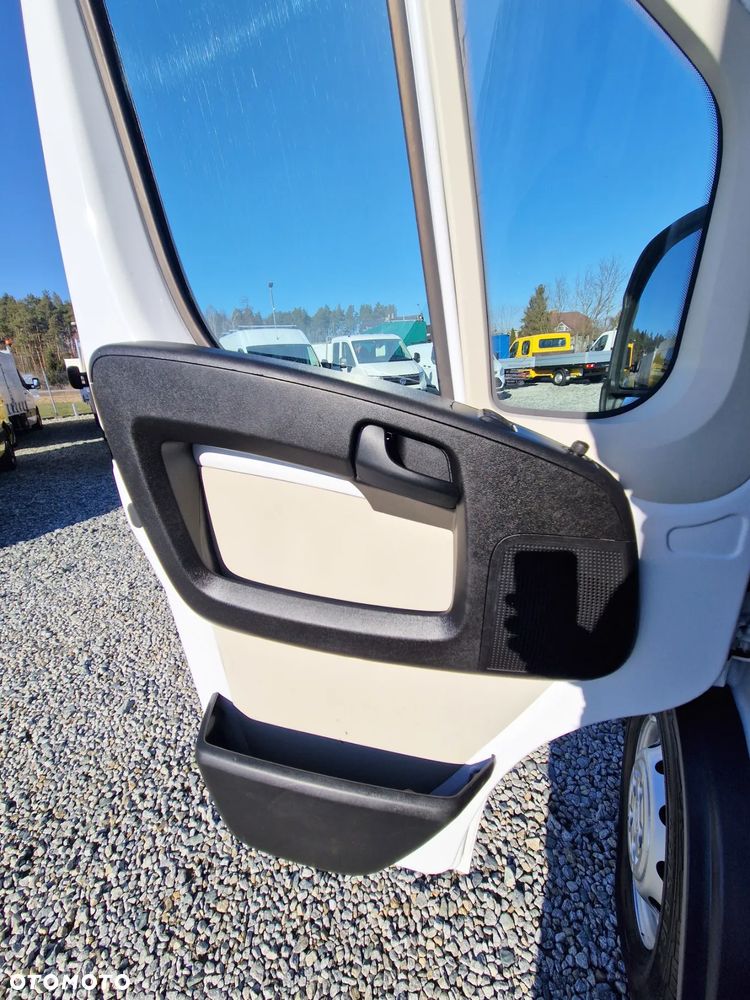 Fiat DUCATO 2,3 MJT 150 KONNA SKRZYNIA 4,3M PLANDEKA KLIMA WEBASTO MAXI 16 KOŁA GWARANCJA - 15