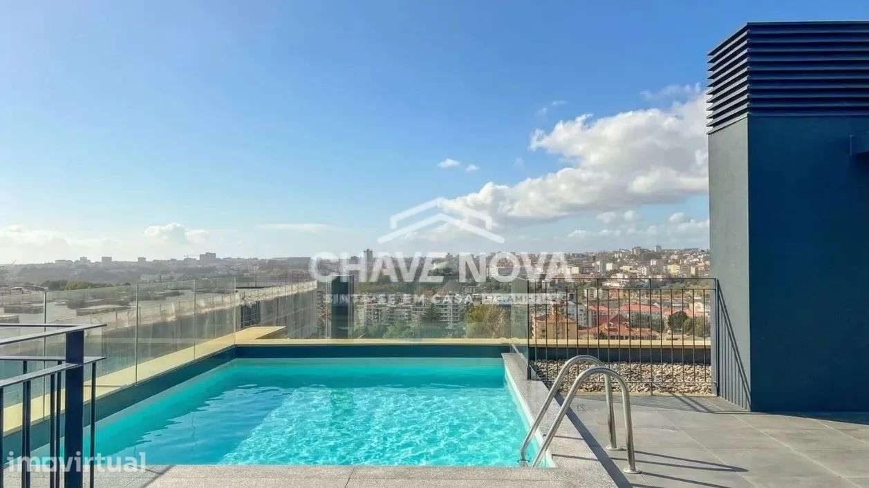 Apartamento T0 c/ Varanda e com piscina | Douro Tower – Santa Marinha - Grande imagem: 2/17