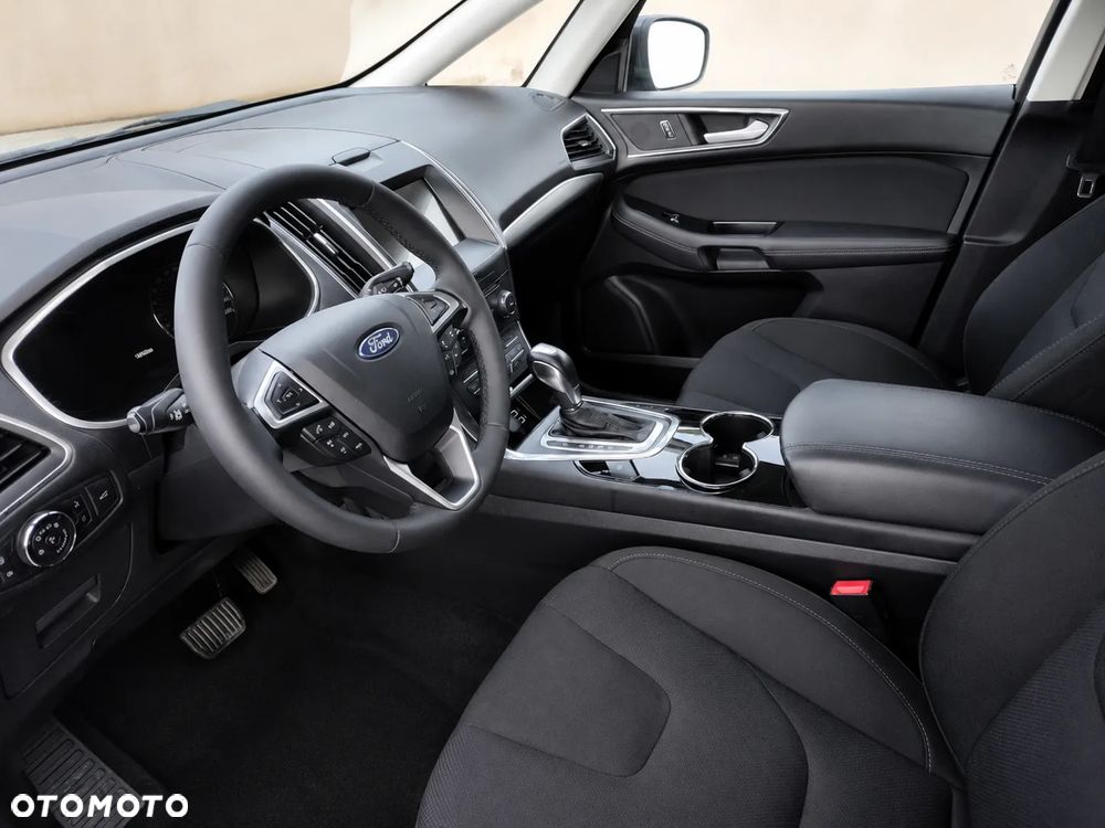 Ford S-Max 2.0 TDCi Titanium PowerShift - 9