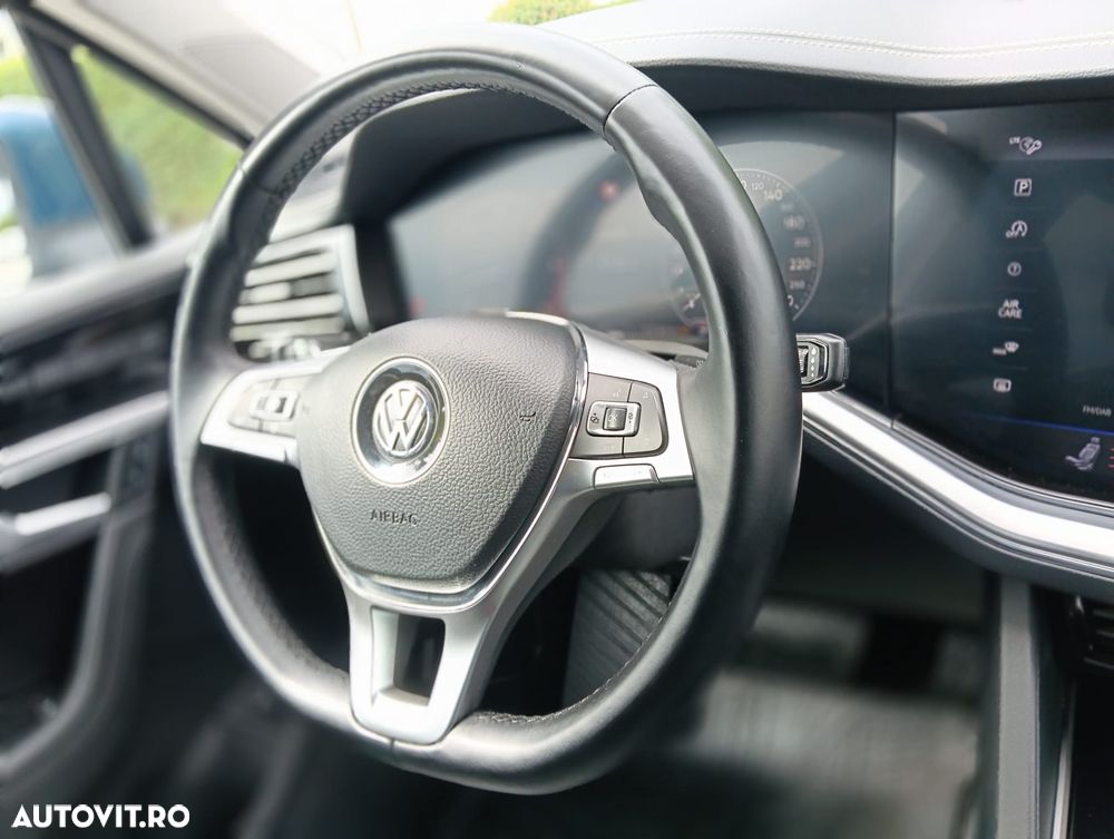 Volkswagen Touareg 3.0 V6 TDI 4Motion DPF Automatik Elegance - 9