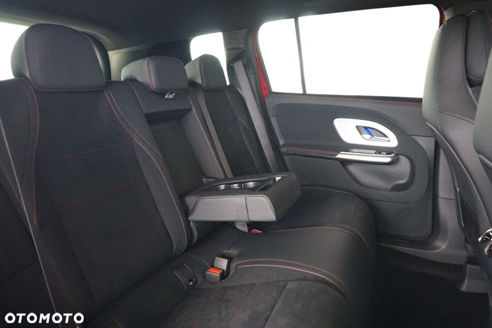 Mercedes-Benz GLB 200 mHEV 8G-eDCT - 13